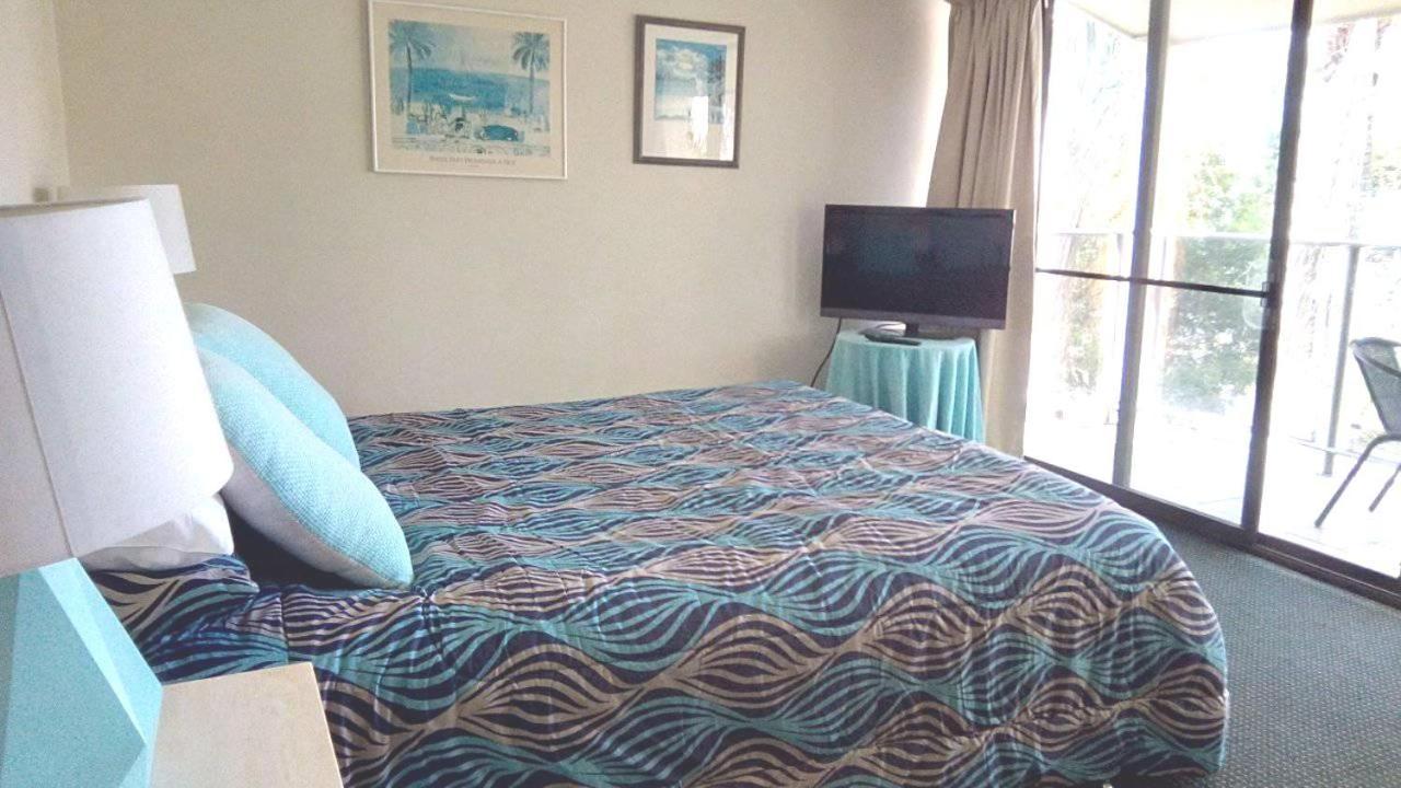 Le Court Villas Noosa Heads Bagian luar foto
