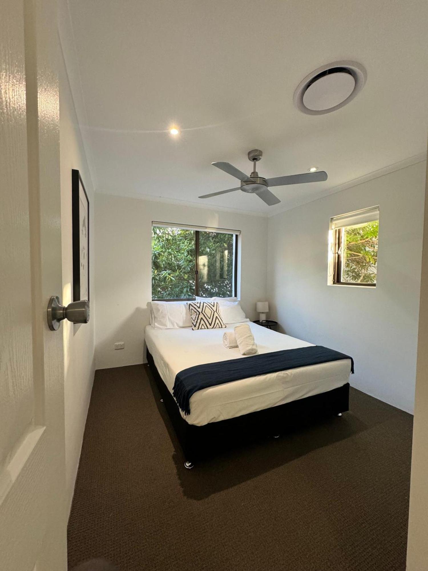 Le Court Villas Noosa Heads Bagian luar foto