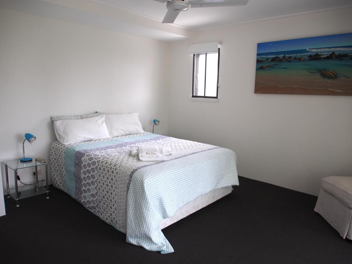 Le Court Villas Noosa Heads Bagian luar foto